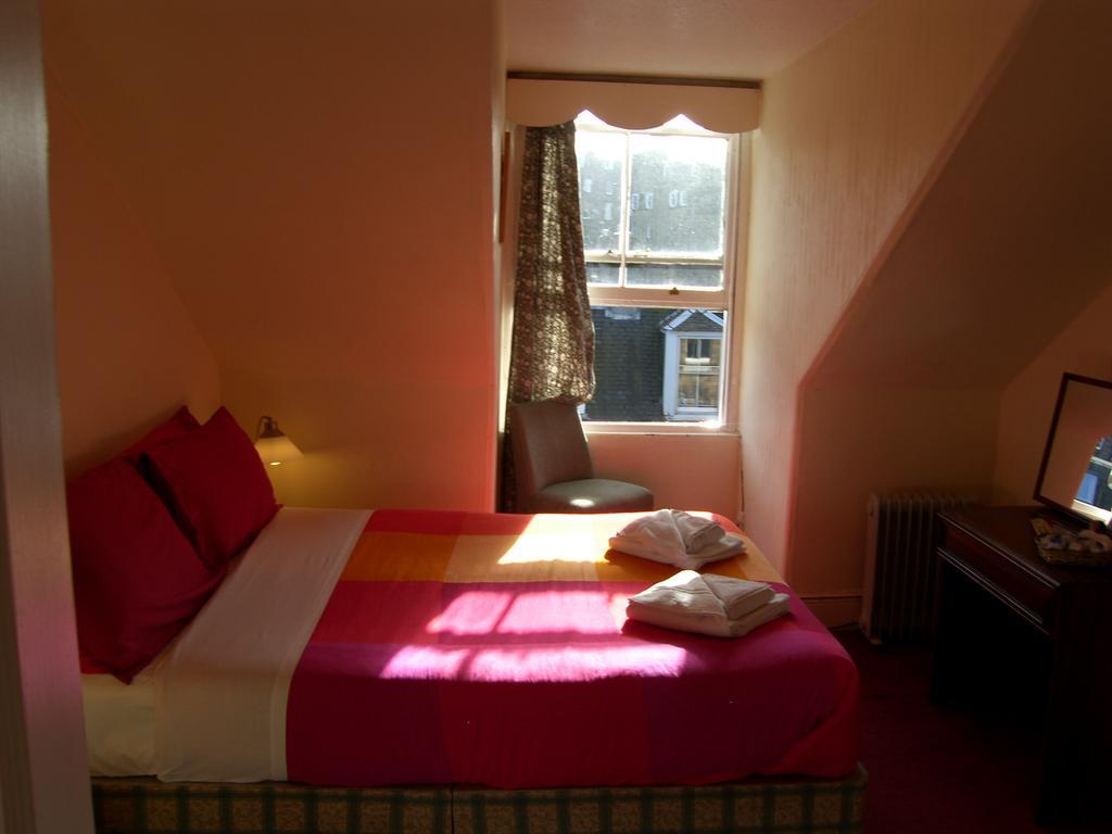 Regis Guest House Edinburgh Dış mekan fotoğraf