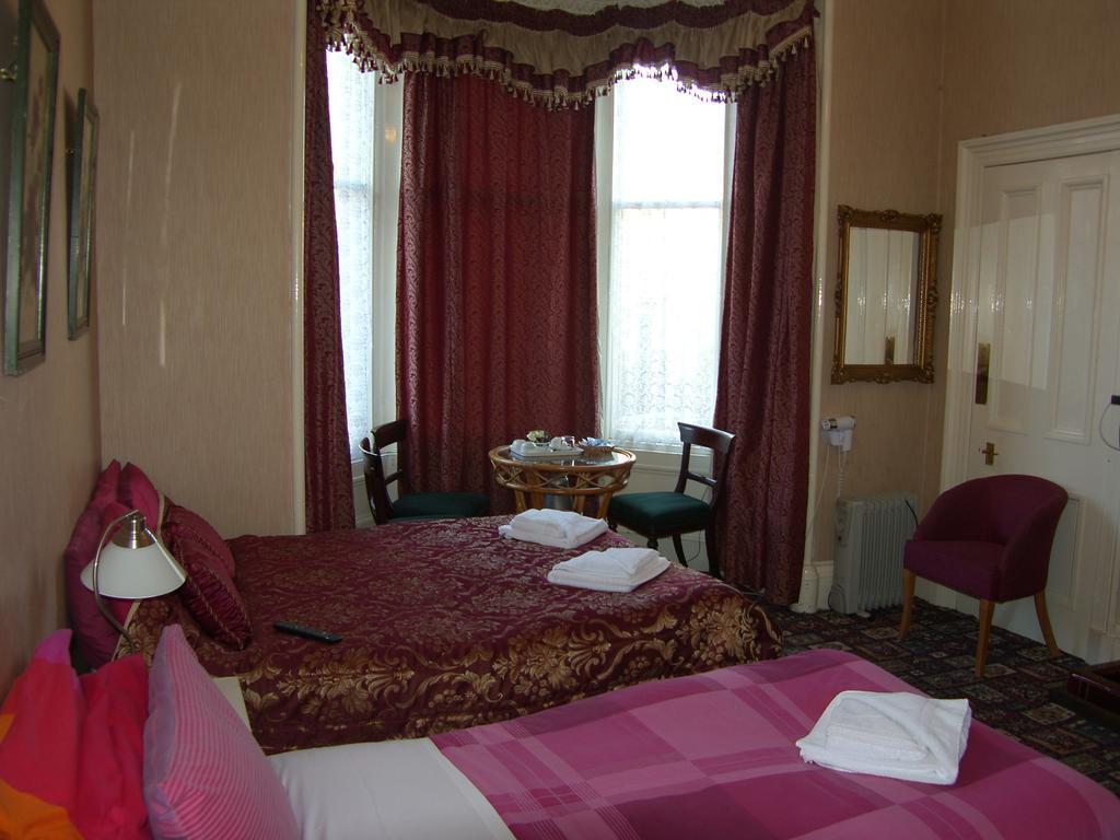 Regis Guest House Edinburgh Dış mekan fotoğraf