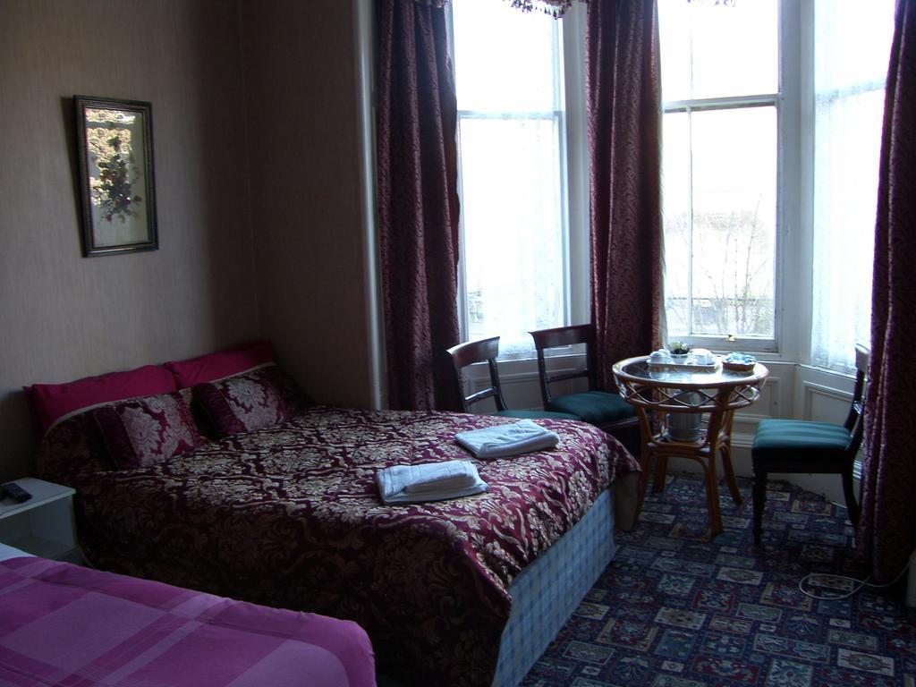 Regis Guest House Edinburgh Dış mekan fotoğraf